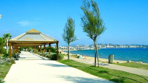 Фото Logis Hôtel Atoll