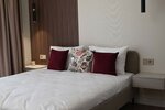 White Flat (Maksima Gorkogo Street, 120), construction and finishing works