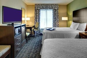 Гостиница Hampton Inn & Suites Baton Rouge Downtown
