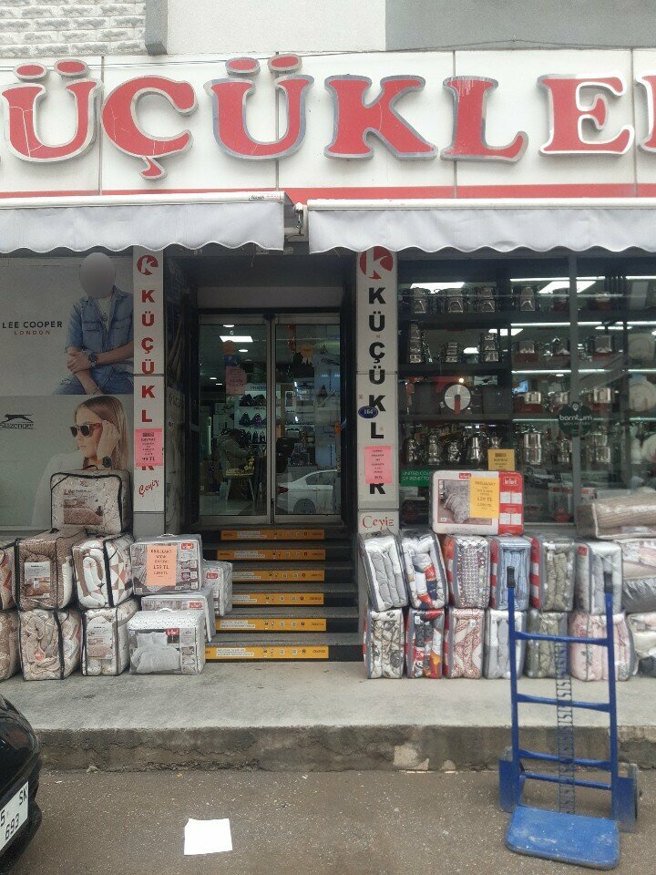 Dowry shop Kucukler Ceyiz, Izmir, photo