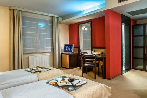Гостиница Hotel Dubna Skala в Жилине