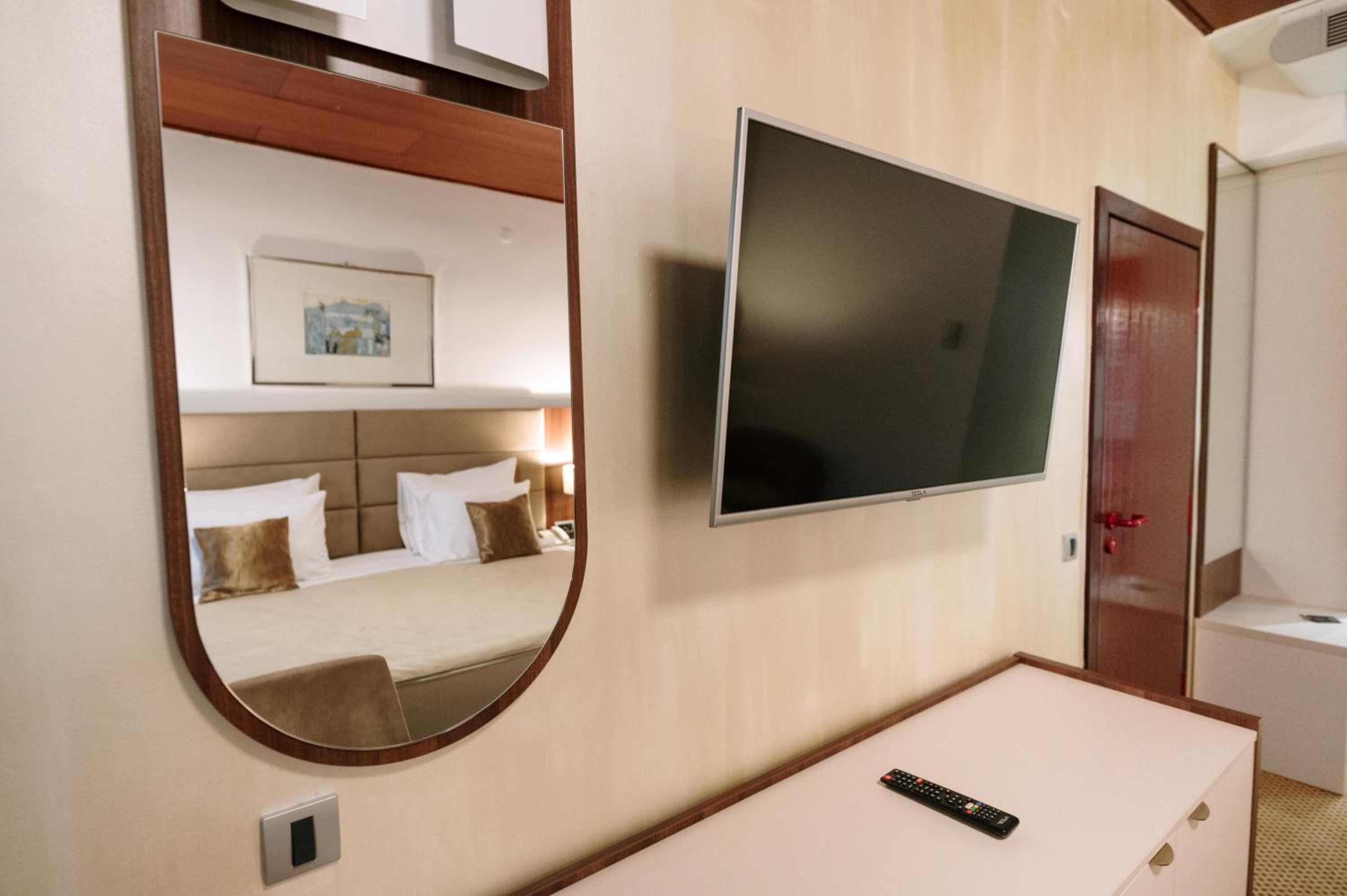 Фото Hotel Slavija