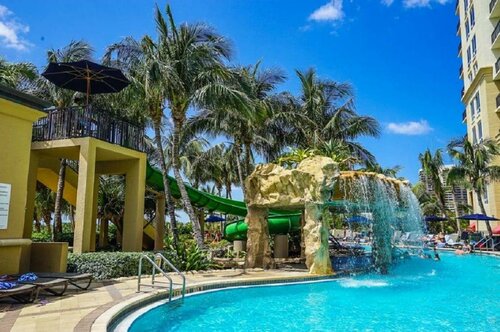 Гостиница Palm Beach Marriott Singer Island Beach Resort & SPA