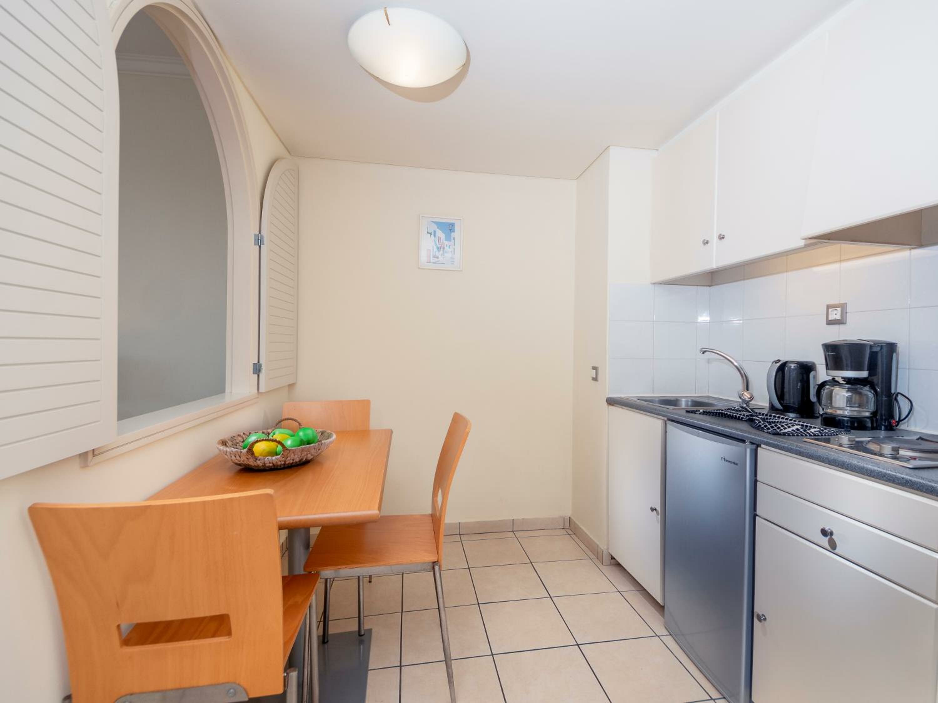 Фото Athineon Hotel
