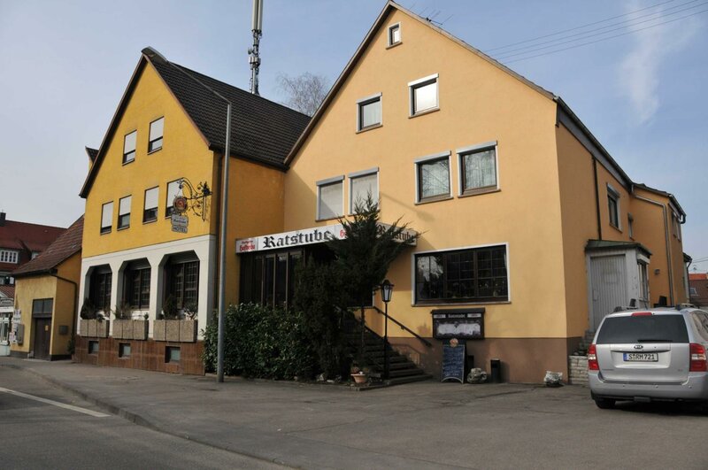 Гостиница Hotel Gasthof Ratstube в Кирхгайм-унтер-Тек