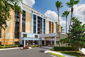 Гостиница Hyatt Place across from Universal Orlando Resort