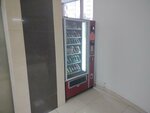 Автомат по продаже напитков и кондитерских изделий (Komsomol'skiy Avenue, 13/1), water store