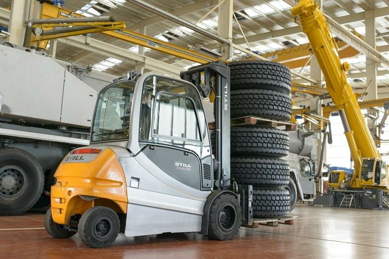 Construction equipment and machinery Stl Forklift and Construction Machinery, Istanbul, photo