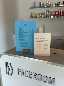 FaceRoom (Marina Gate, Dubai Marina, Jumeirah, Dubai), massage salon