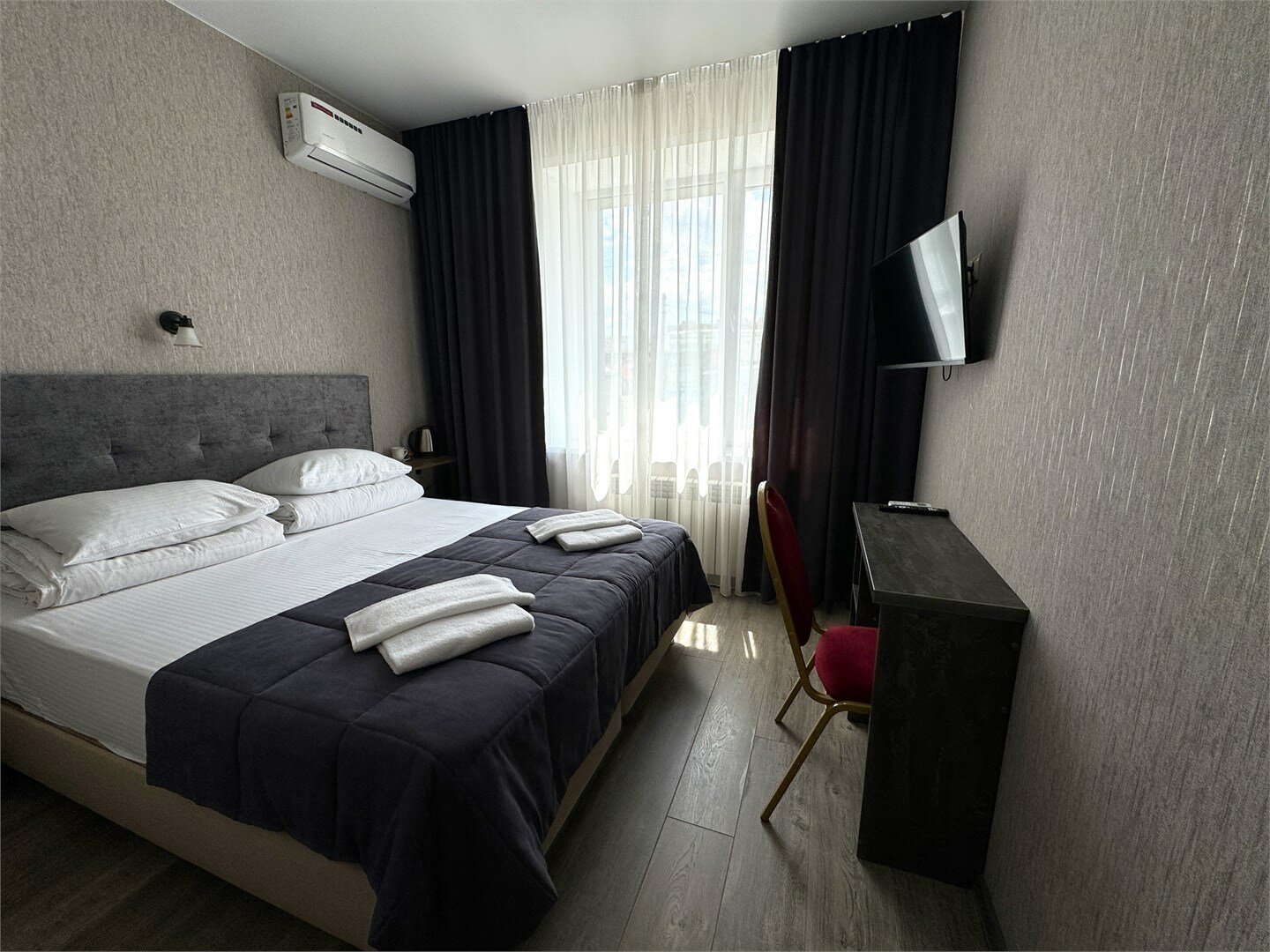 Фото Платон