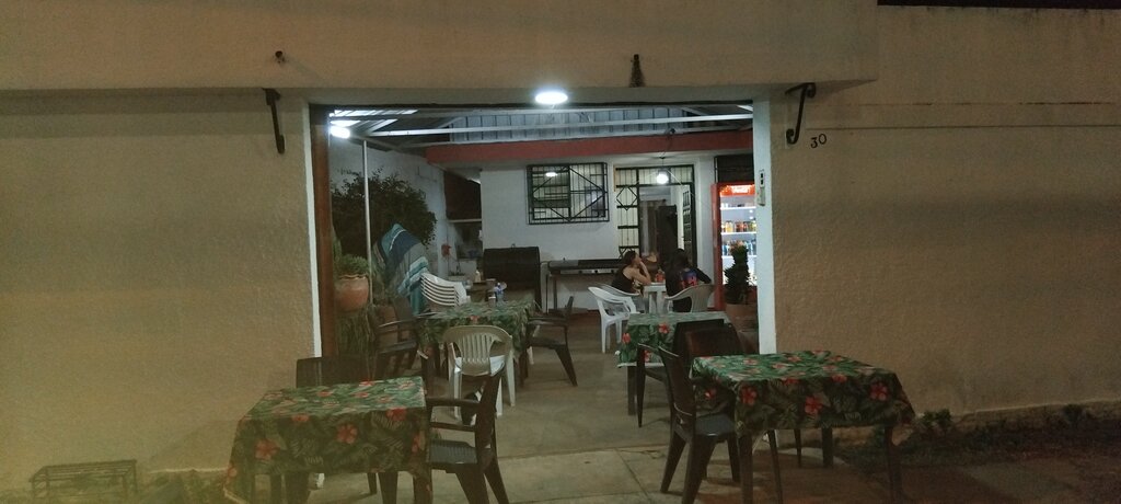 Fast food La Casera Burger, Santa Cruz de la Sierra, photo