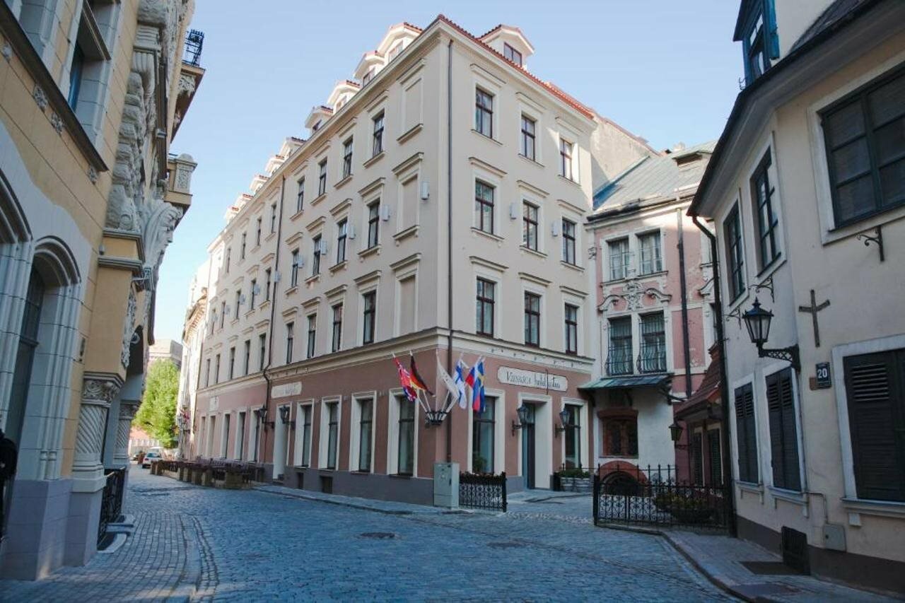 Фото отеля 3