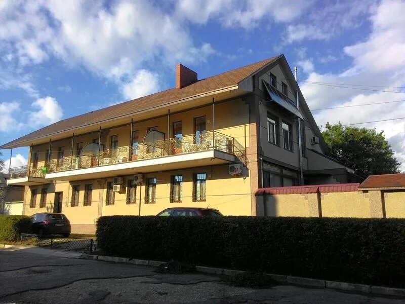 Фото отеля 1