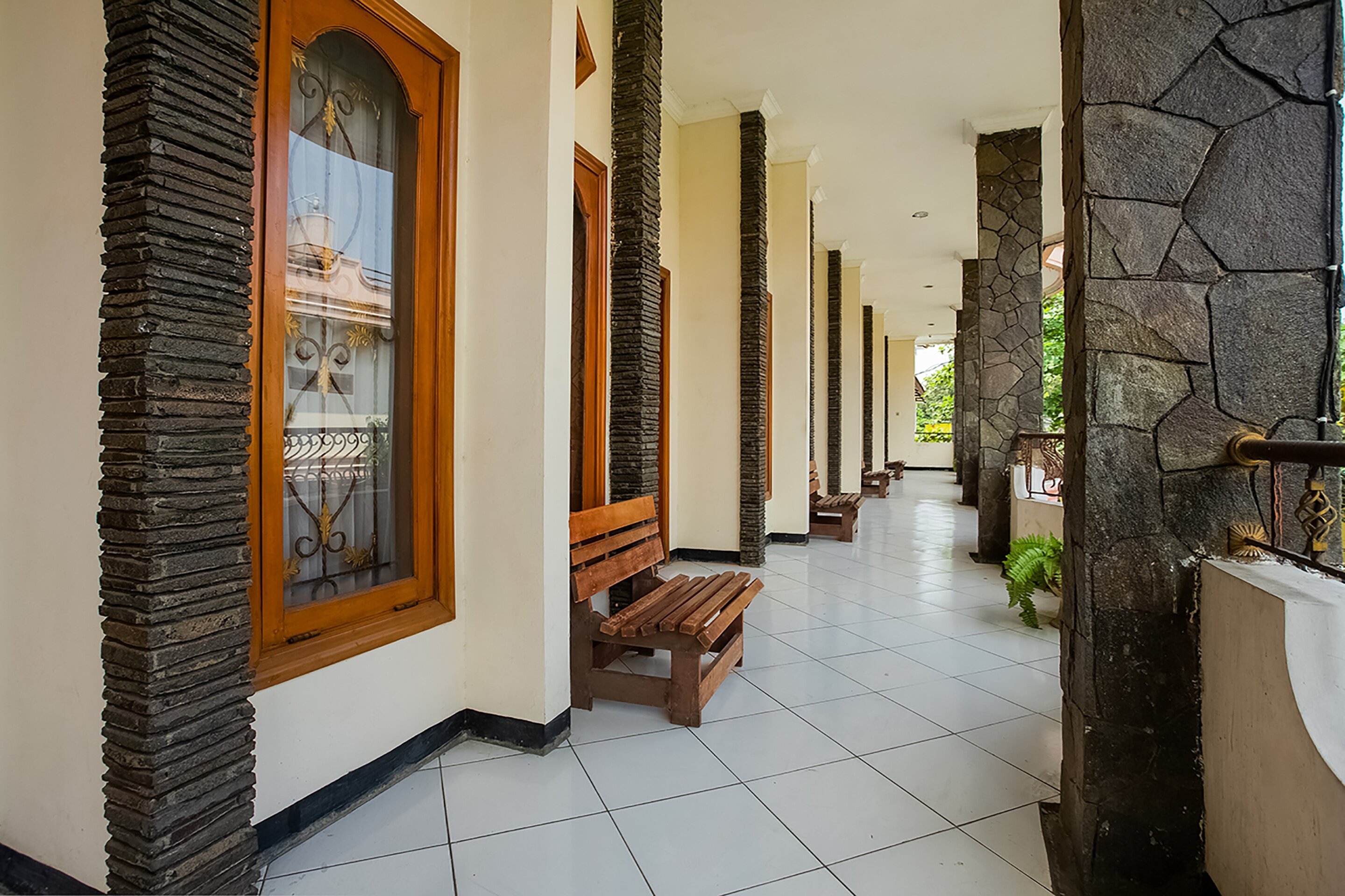 Фото Super Oyo 3406 Pandu Prima Guest House Syariah