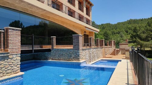 Гостиница La Figuerola Hotel & Restaurant