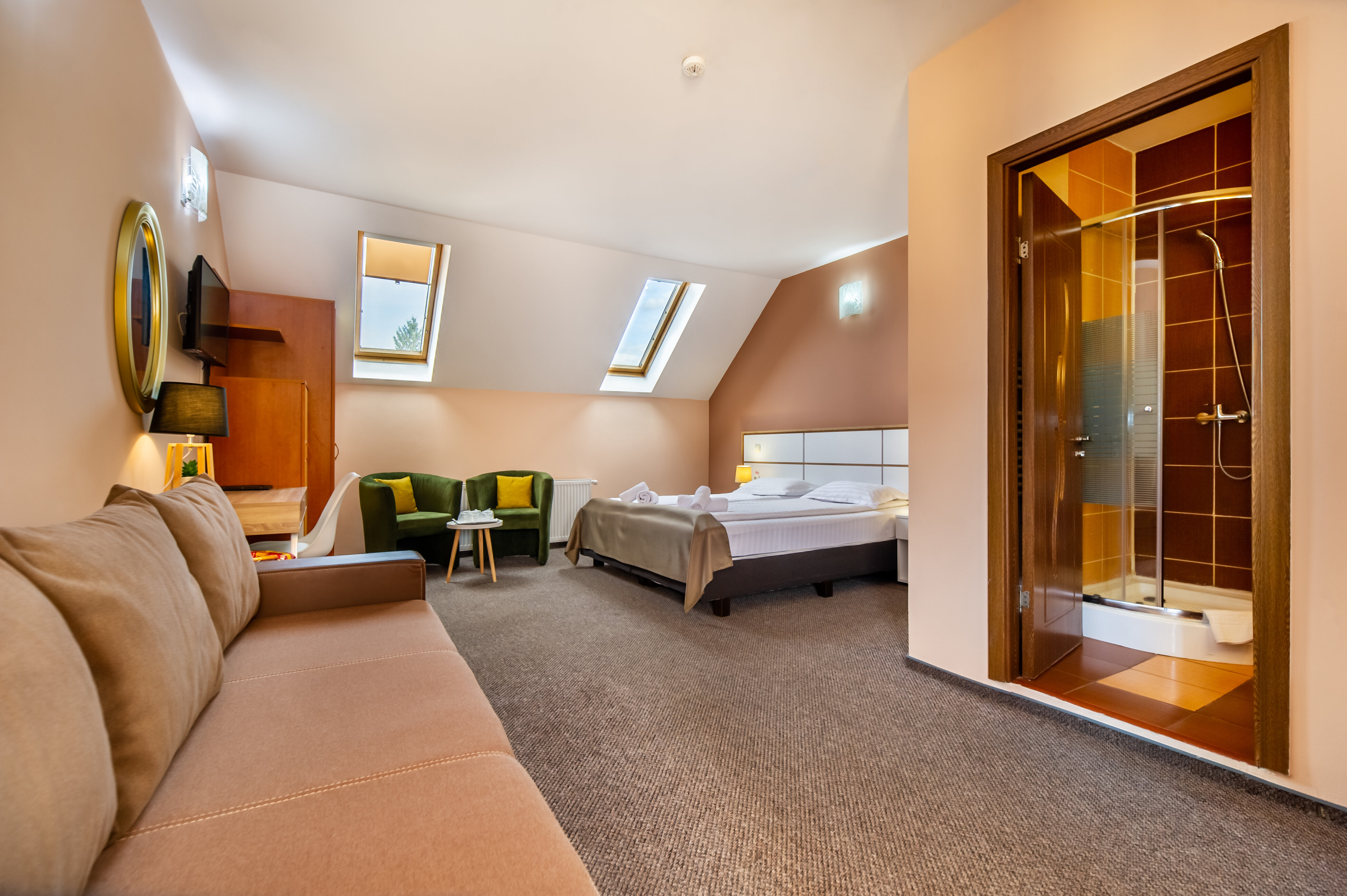 Фото Long Street Hotel