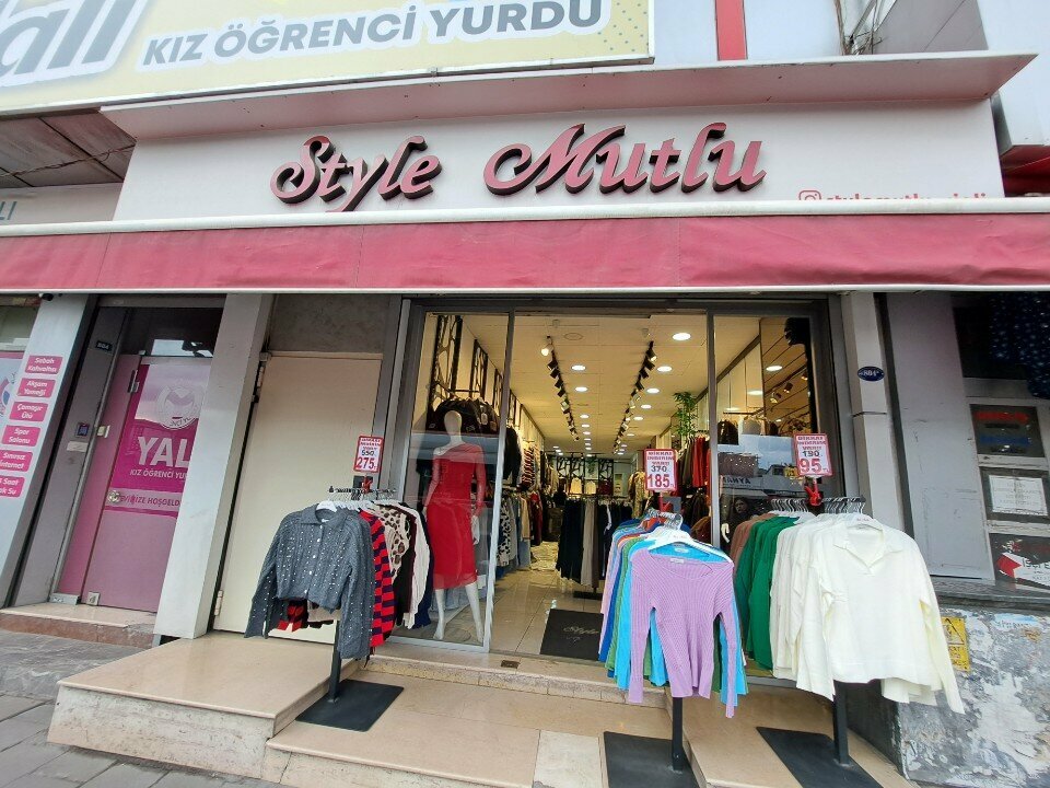 Clothing store Style Mutlu, Izmir, photo