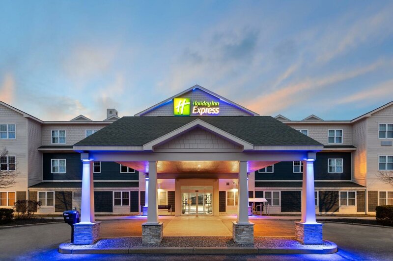 Гостиница Holiday Inn Express Hotel & Suites Freeport, an Ihg Hotel