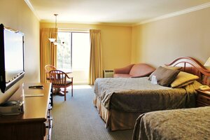 Гостиница Columbus Motor Inn