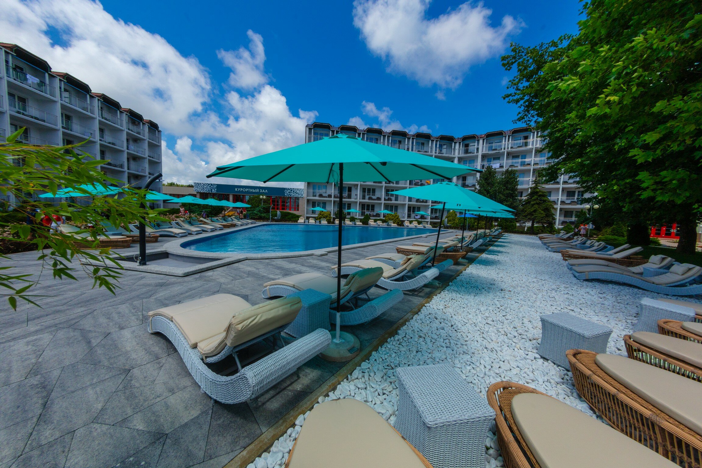 Фото отеля 2