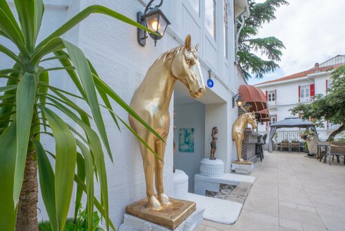 Гостиница Laden Palas Hotel в Адаларе