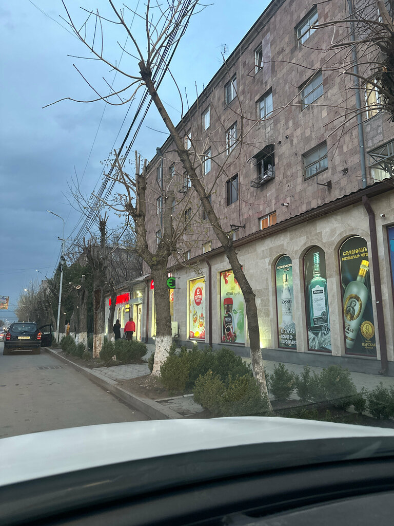 Grocery Hachn, Nor Hachen, photo