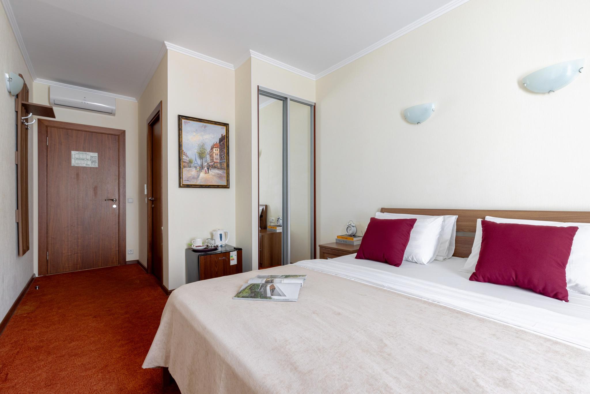 Фото Solo на Владимирской площади