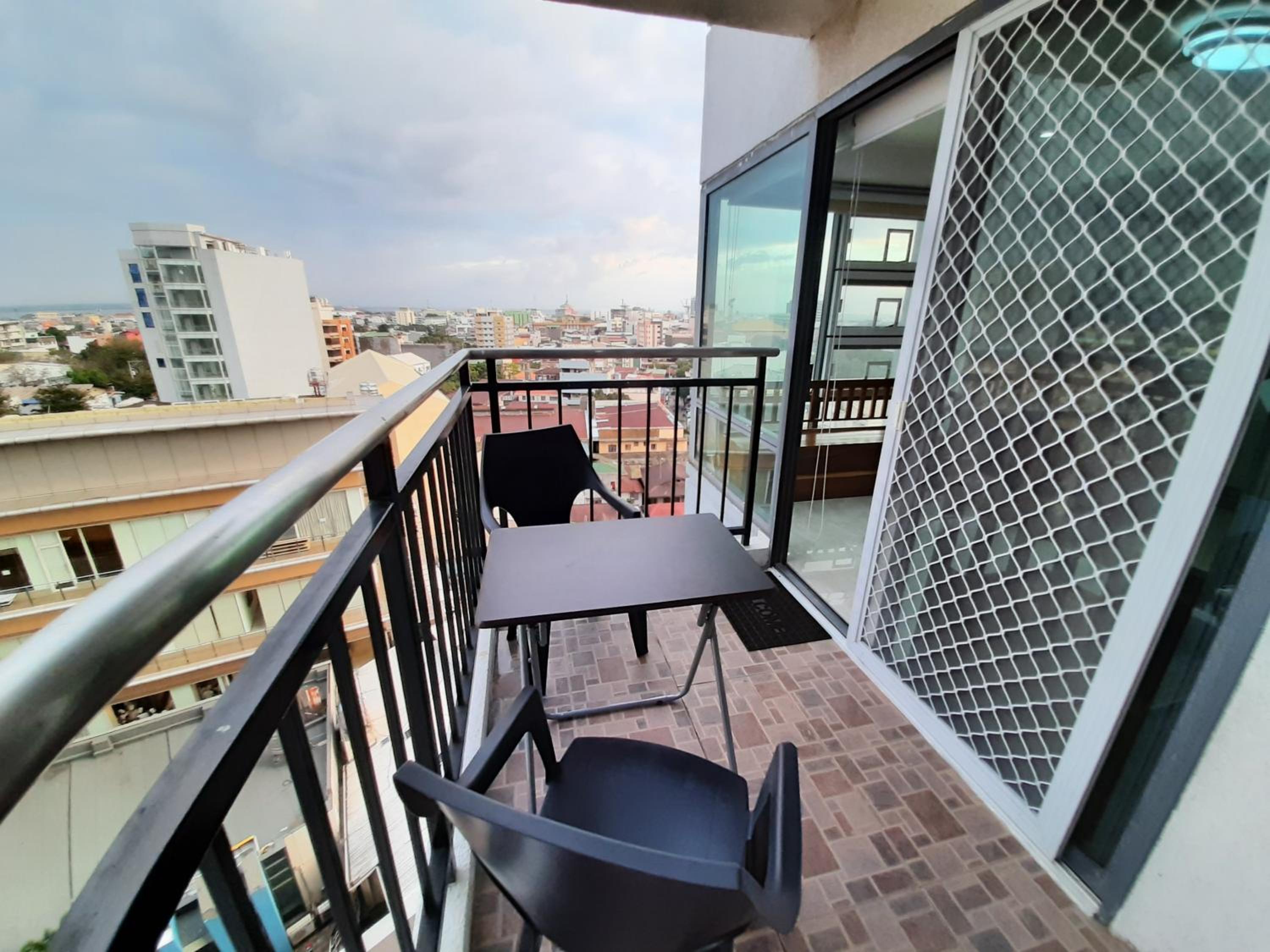 Фото City Suites Ramos Tower