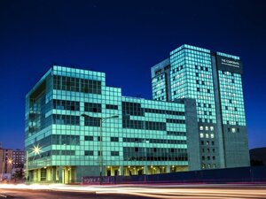 Гостиница The Corporate Hotel Convention Centre