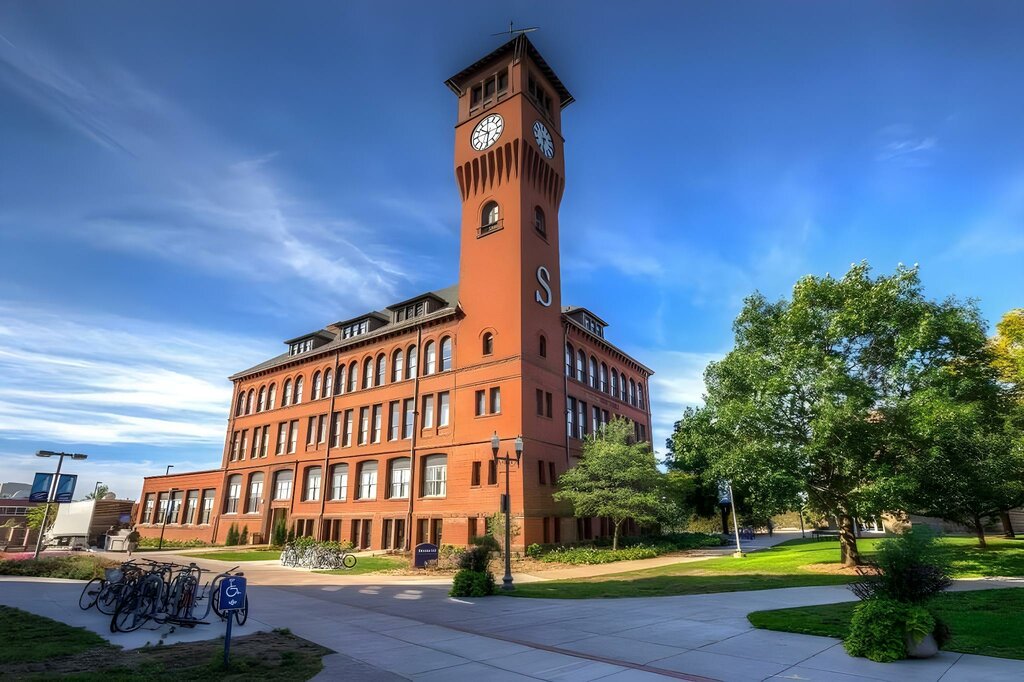 Hotel Cobblestone Inn & Suites at Uw Stout Downtown Menomonie, Menomonie, photo