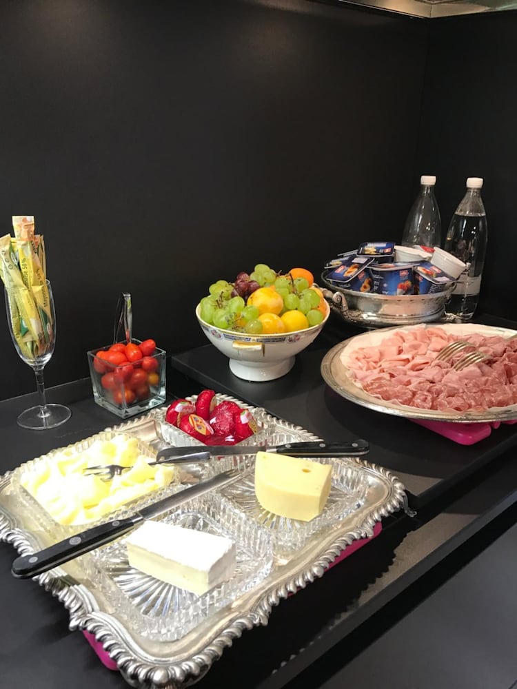 Фото Conti Guest House