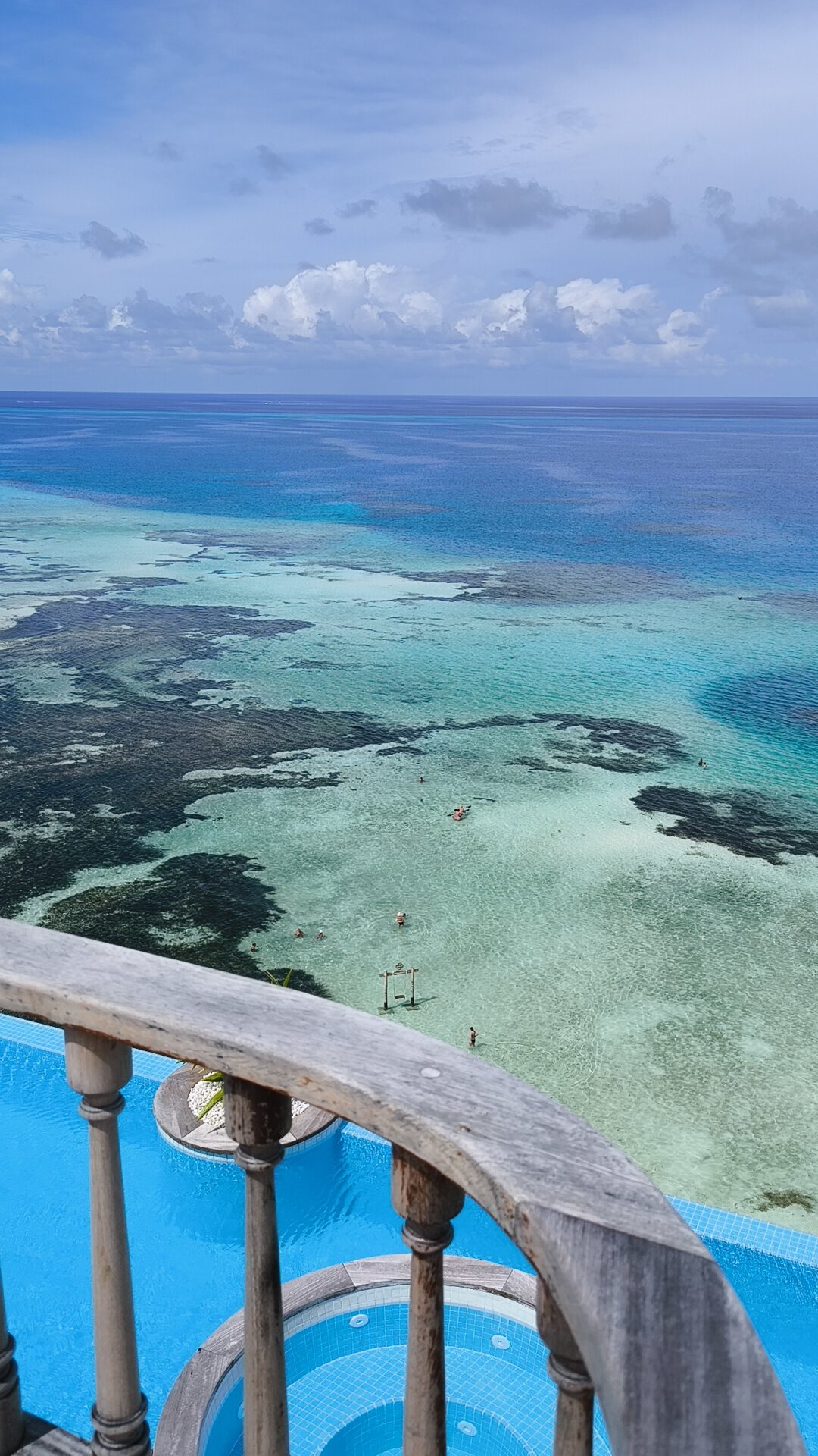 Фото Stone Hotel Dhiffushi
