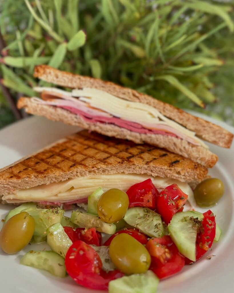 Cafe Bonnes Choses, Izmir, photo