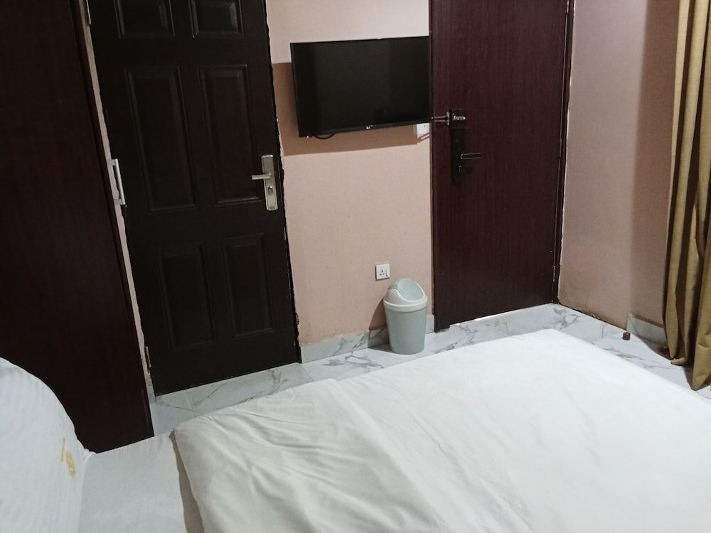 Фото Degok Hotel