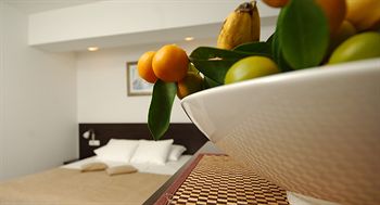 Фото Celenga Apartments