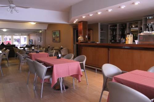 Фото Hotel Termal Rio Hondo