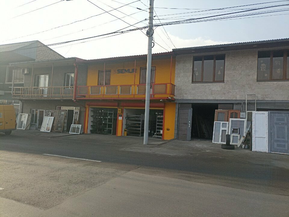 Hardware store Semur & Co, Yerevan, photo