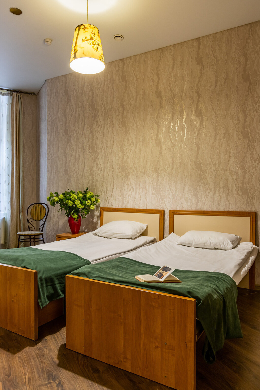 Фото Номера на Площади Восстания