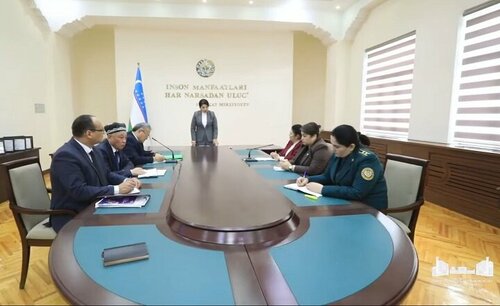 Mahbus haqida lesbiyan porno hikoya