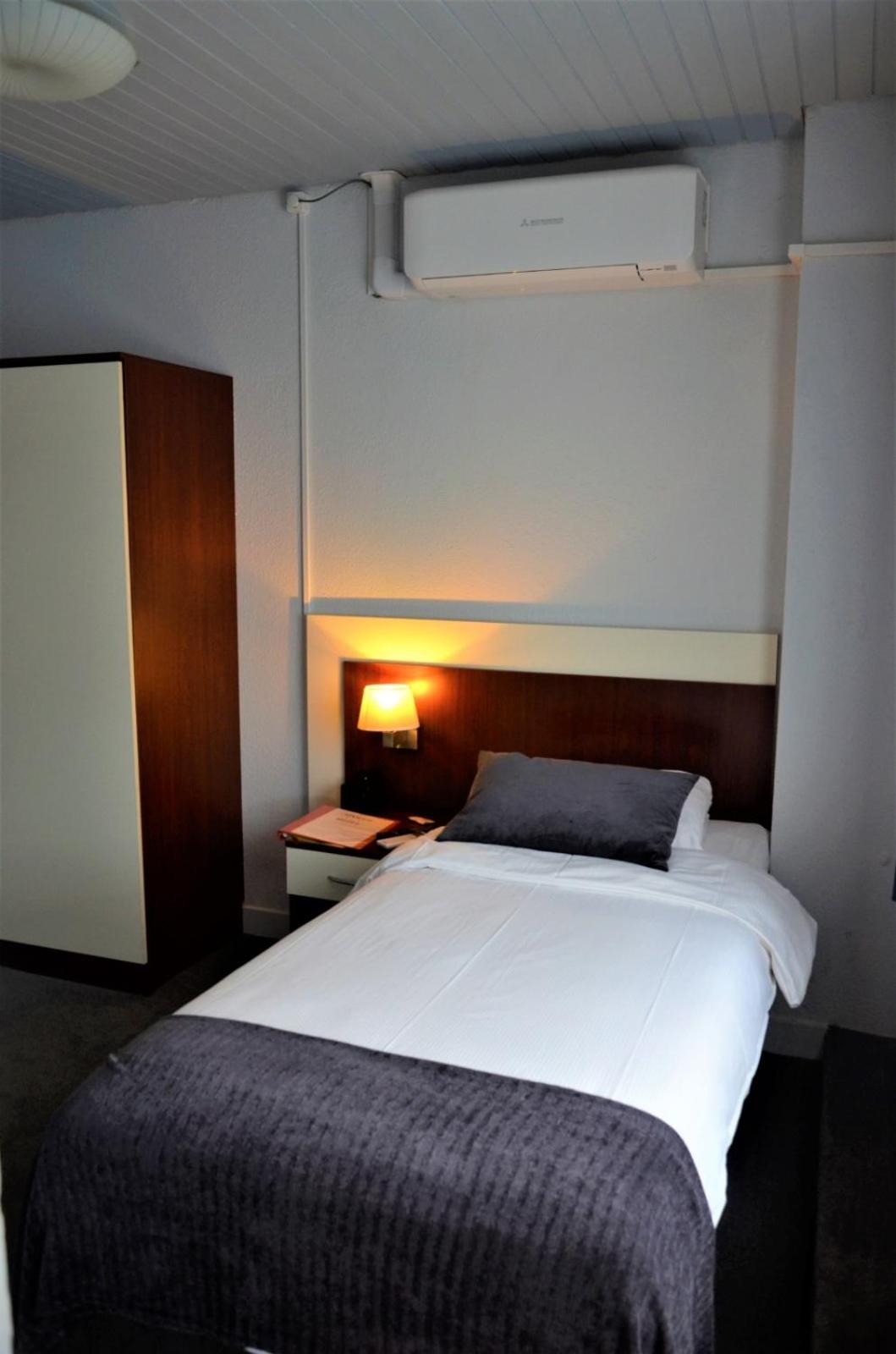 Фото Apollo Hotel