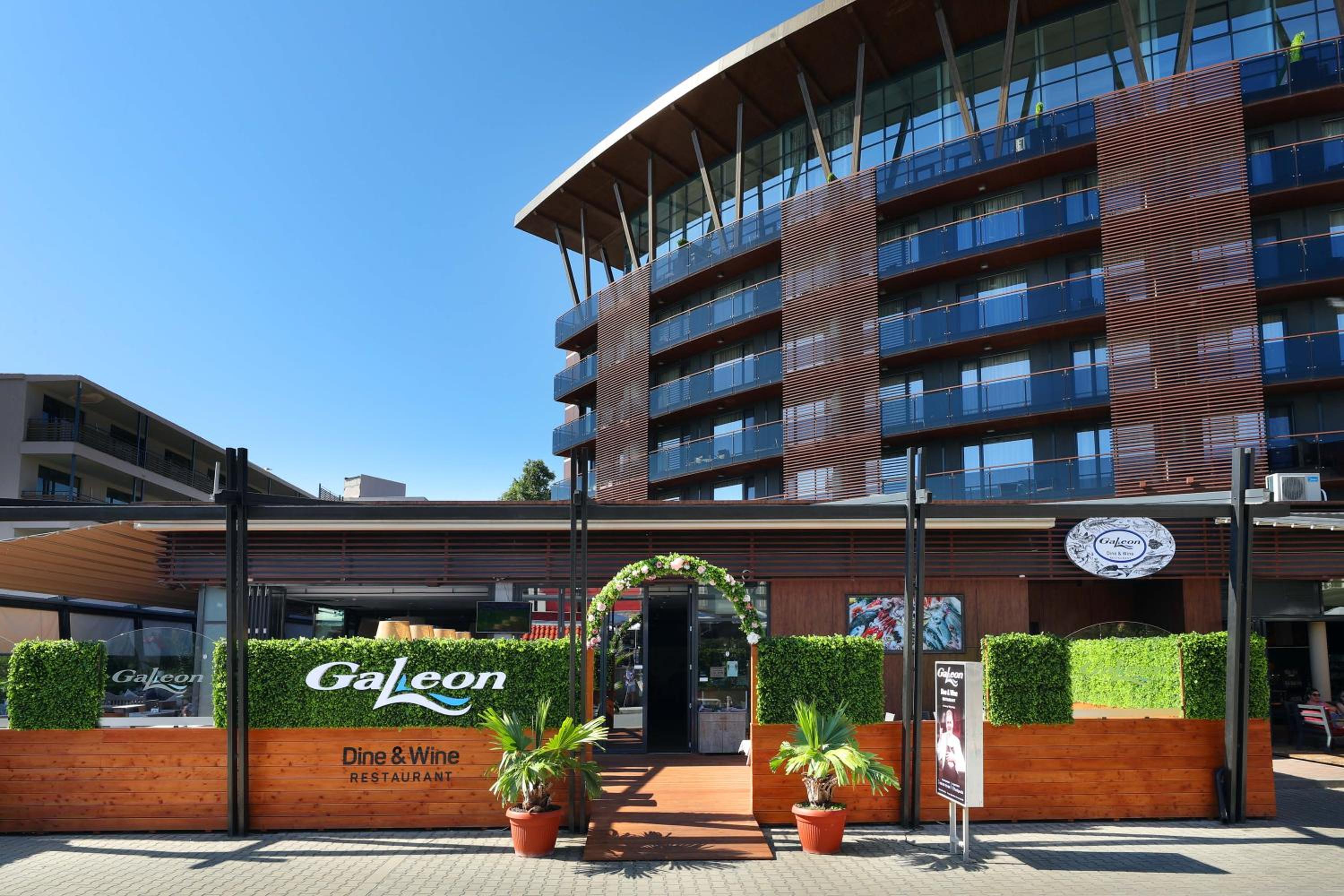 Фото Galeon Residence & SPA Hotel