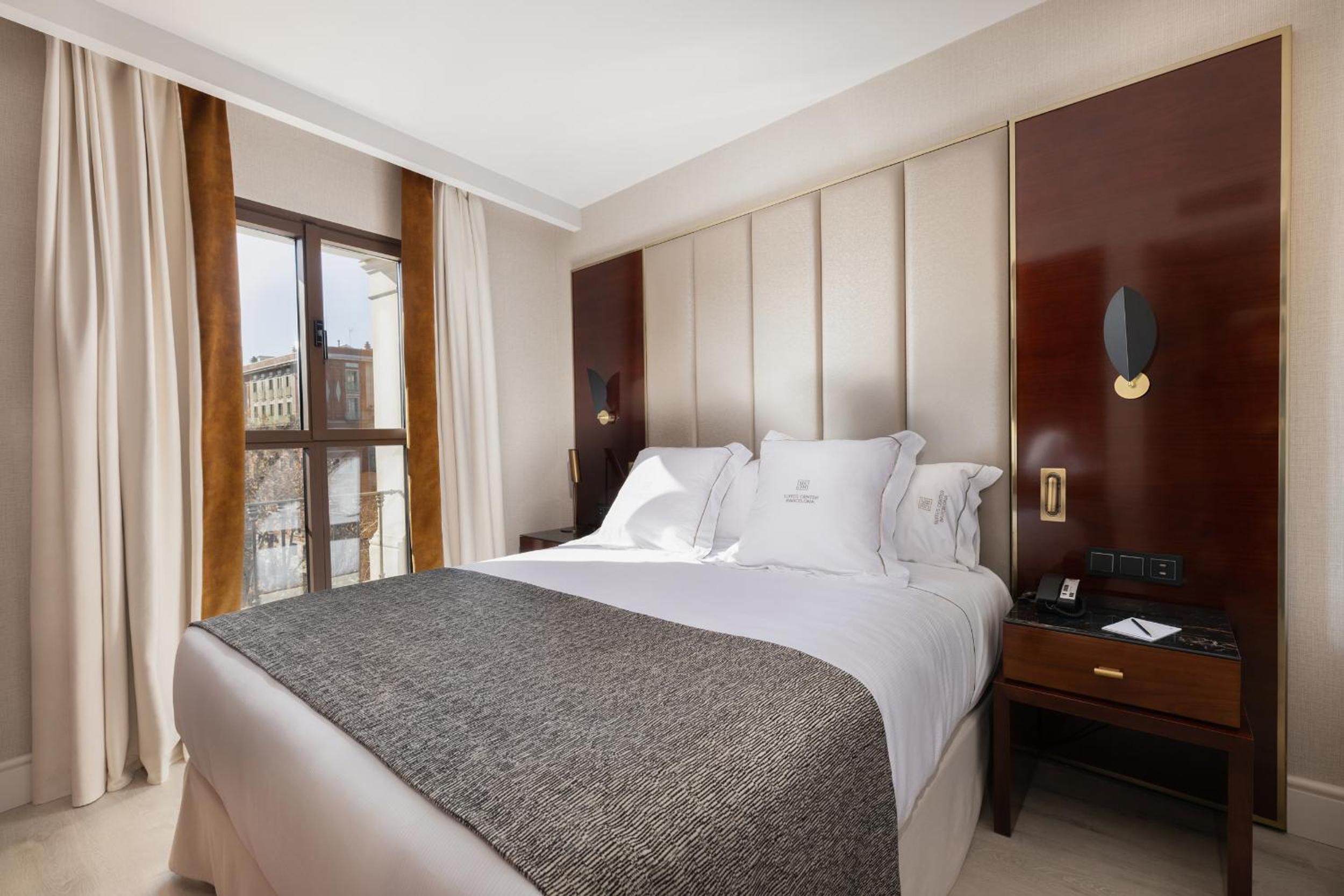 Фото Suites Center Barcelona