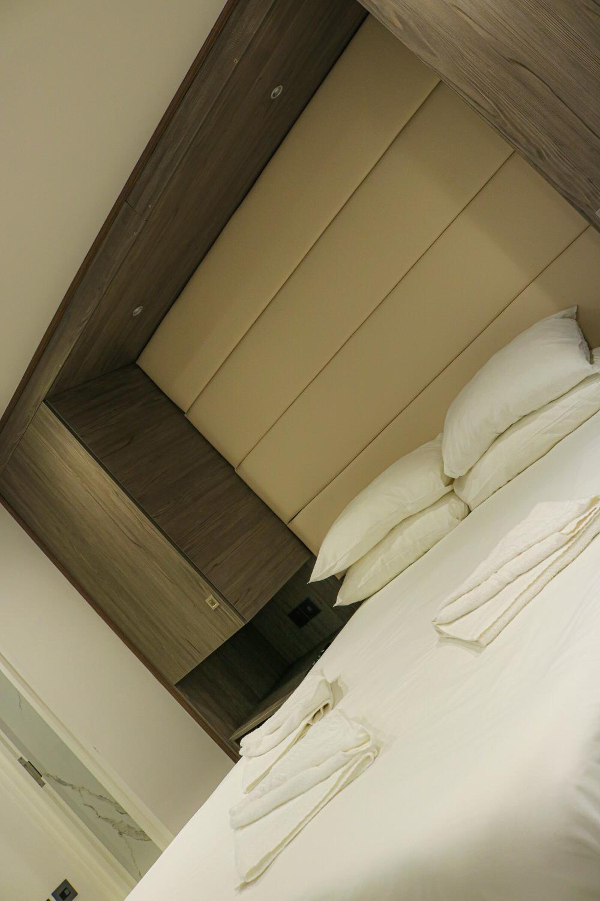 Фото Imperial Court Studios