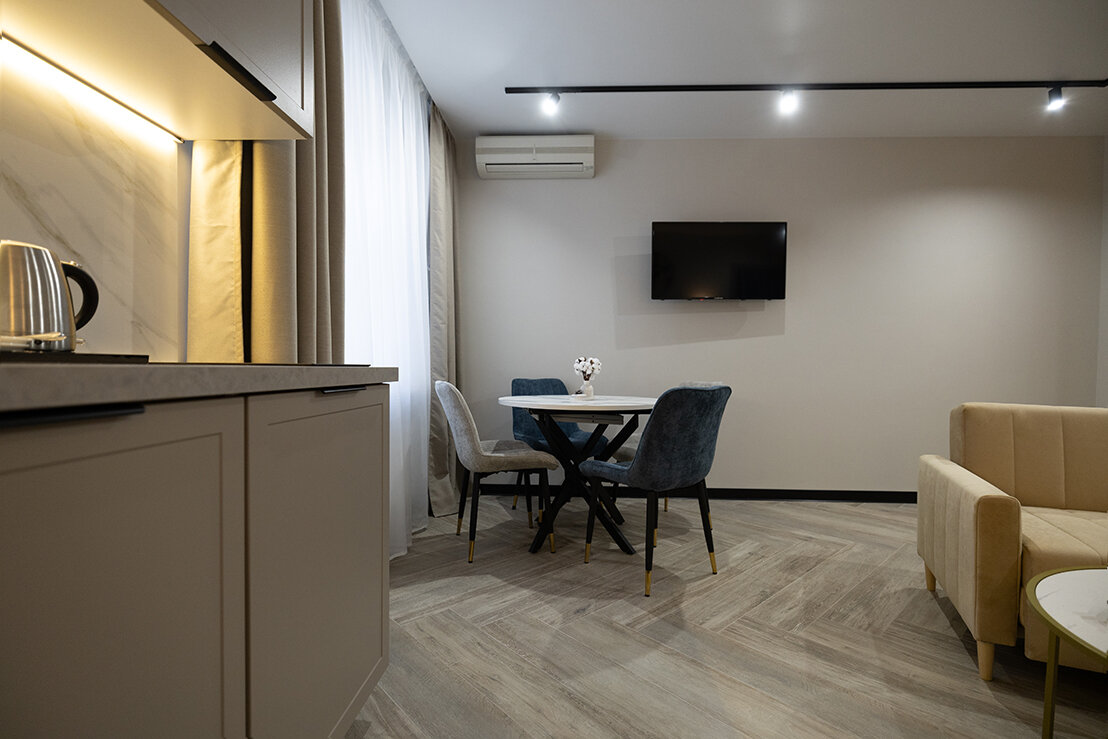 Фото Династия