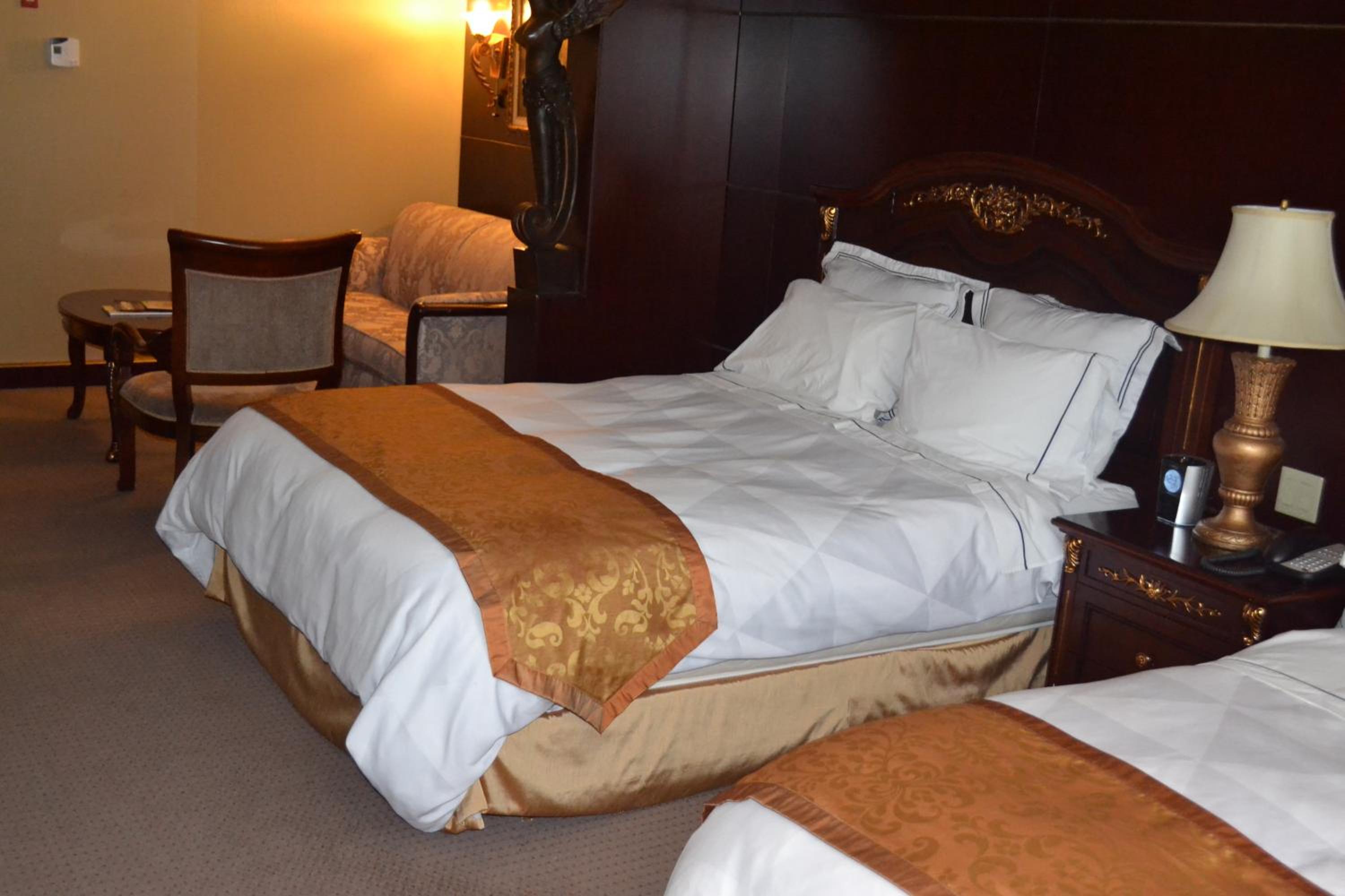 Фото Radisson Toronto Airport West