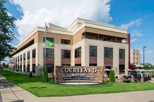 Гостиница Courtyard by Marriott Niagara Falls USA