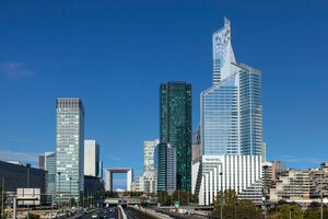 Гостиница Novotel Paris La Défense Esplanade в Нейи-сюре-Сене