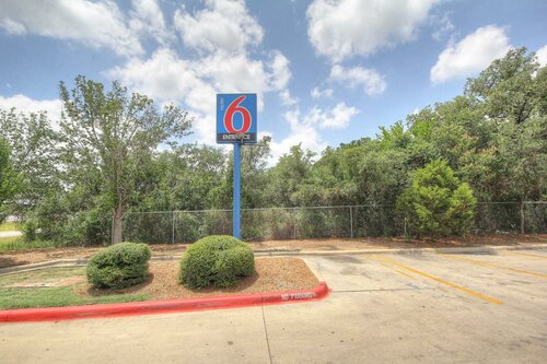Гостиница Motel 6 San Antonio, Tx - Fiesta в Сан-Антонио