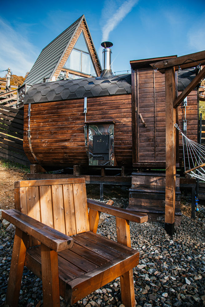 Фото Коттедж в лесу