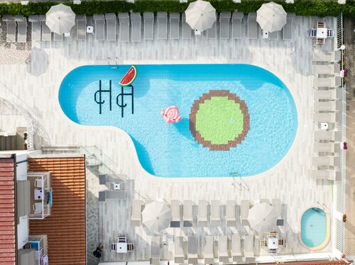 Внешний вид отеля Hotel Albatros в Римини, фото 4